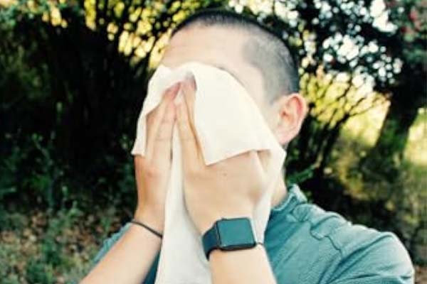 Body Wipes on Face